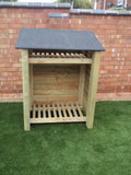 Medium featheredge log store with felt roof and shelf